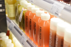 管部分赐与了三年缓冲期